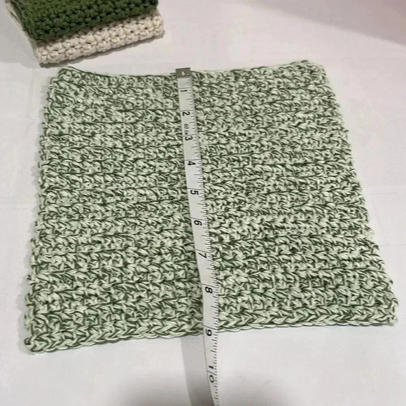 Hand Crocheted Washcloth/Dishcloth - Set of 3 - Picture 4 of 5
